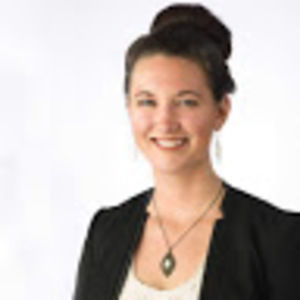 Meet your Posher, Laura!